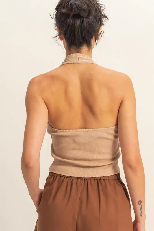 Halter neck buttoned washed top with ribbed texture, moderately stretchy.