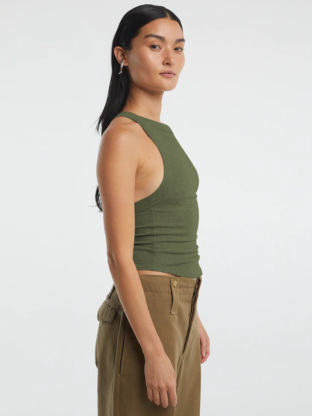 Halter neck ribbed cropped top with backless design.