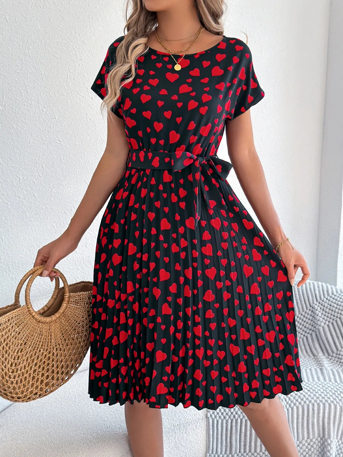 Heart Print Short Sleeve Tie Waist Dress.