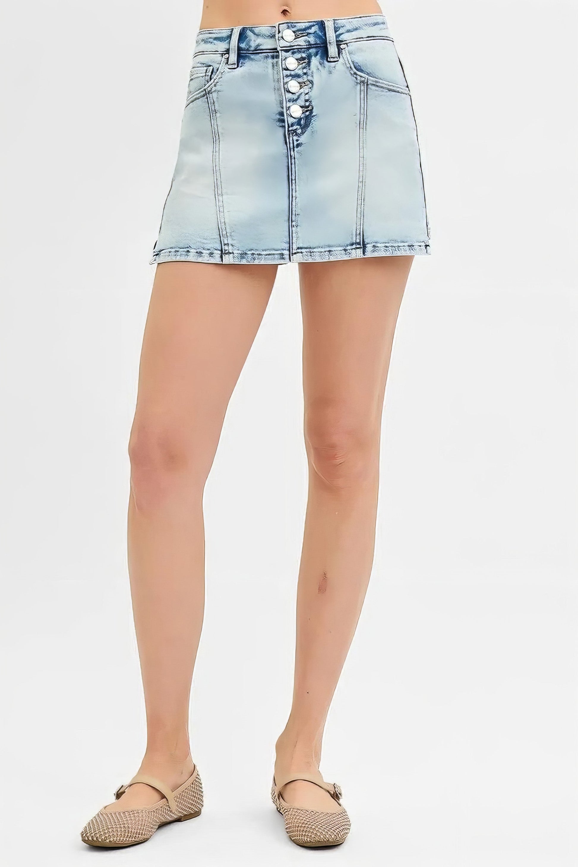 Plus size high rise button-down skorts with pockets.
