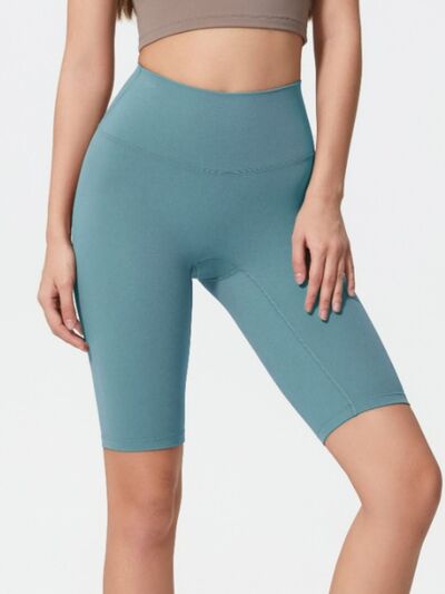 High rise wide waistband active shorts.