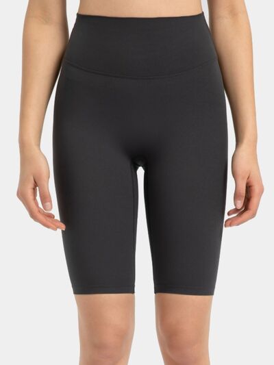 High rise wide waistband active shorts.