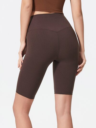 High rise wide waistband active shorts.