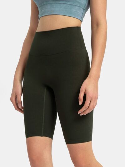 High rise wide waistband active shorts.