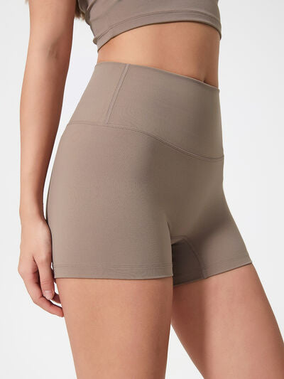 High waist active shorts.