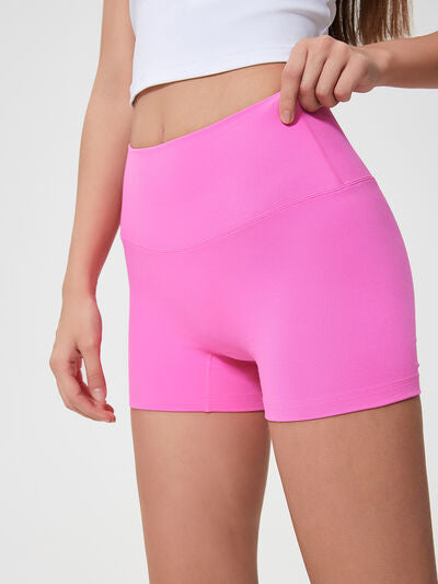 High waist active shorts.