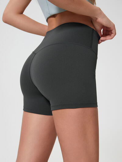 High waist active shorts.
