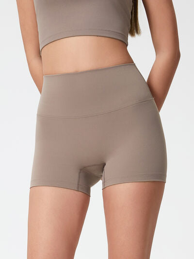 High waist active shorts.