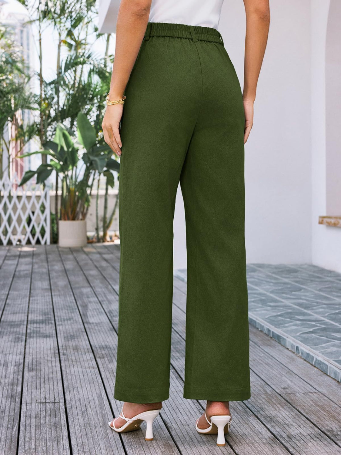 High waist wide leg pants with pockets, opaque.
