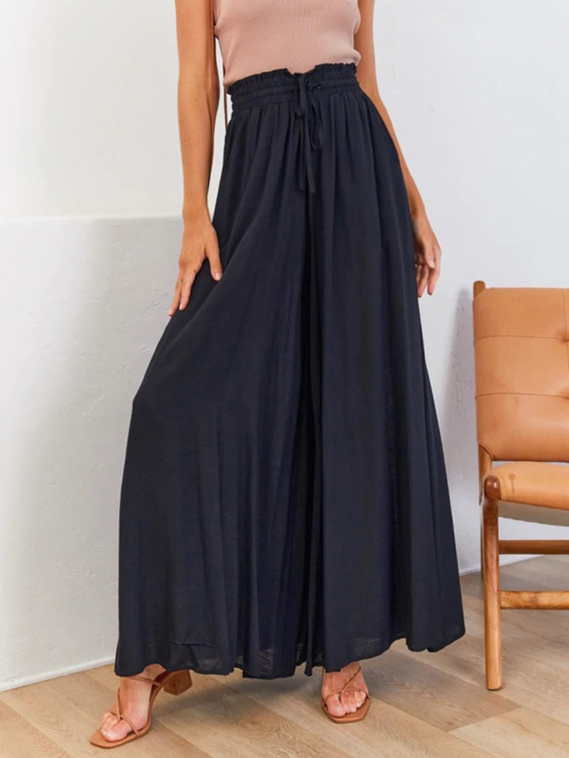 High waist wide leg pants with pockets, opaque.