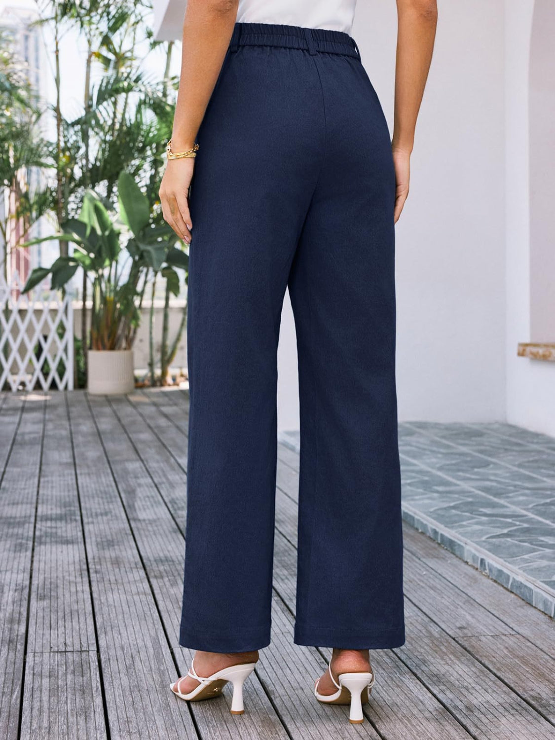 High waist wide leg pants with pockets, opaque.