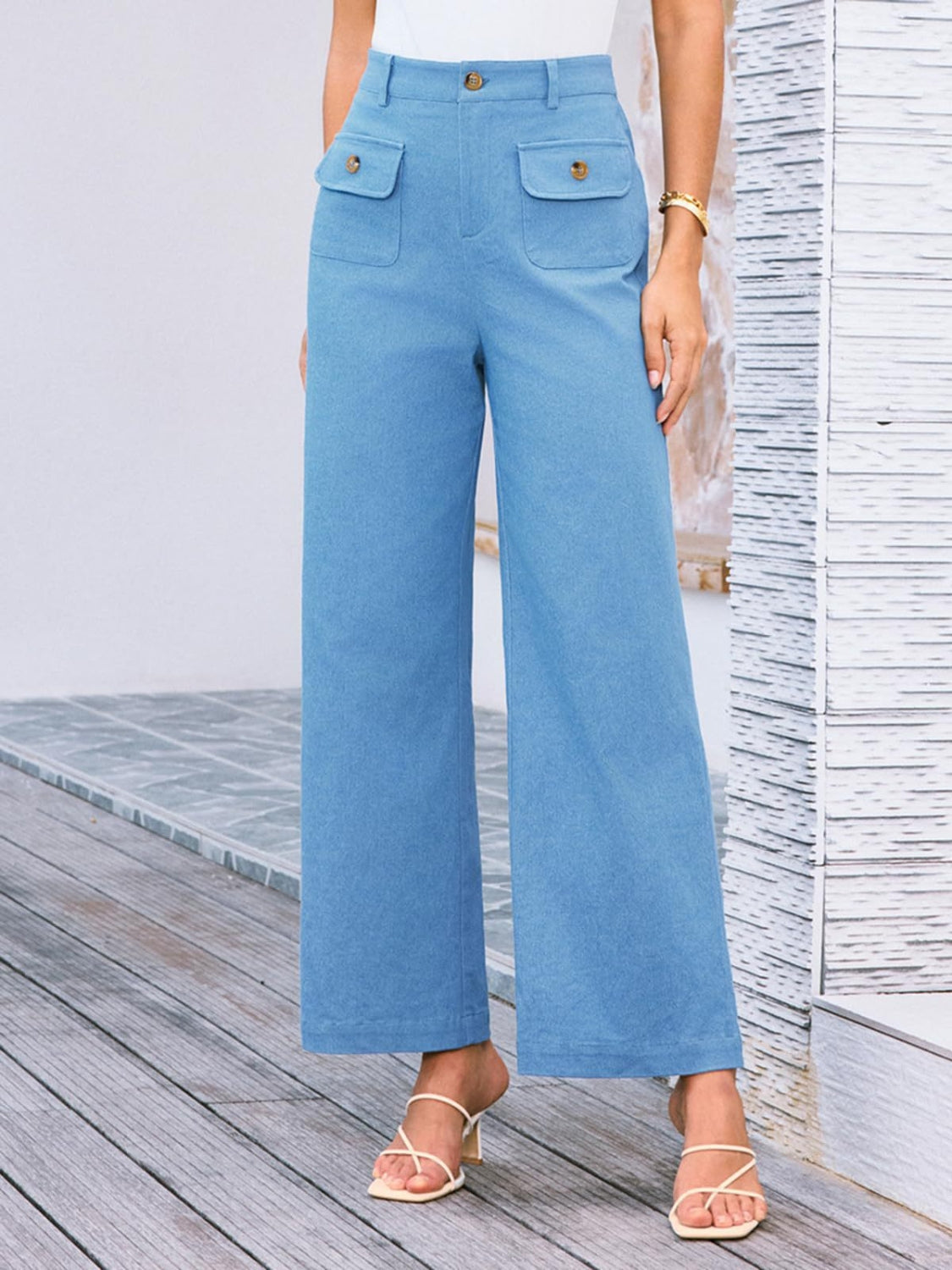 High waist wide leg pants with pockets, opaque.