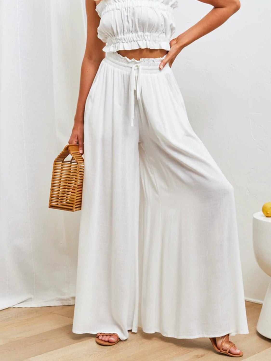 High waist wide leg pants with pockets, opaque.