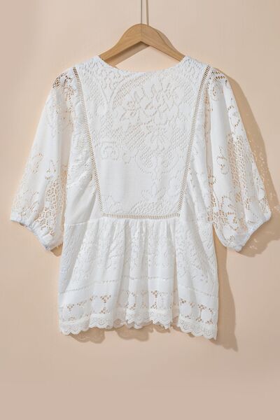 Lace crochet hollowed scallop hem V-neck blouse.