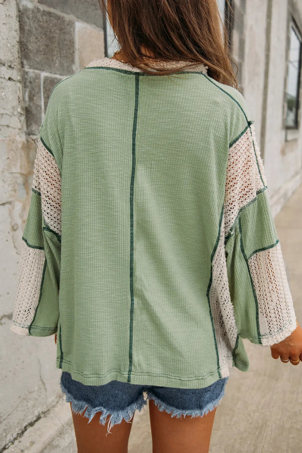 Lace detail contrast V-neck long sleeve blouse.