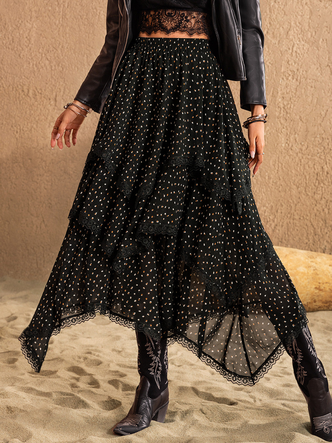 Lace Detail Layered Midi Skirt.