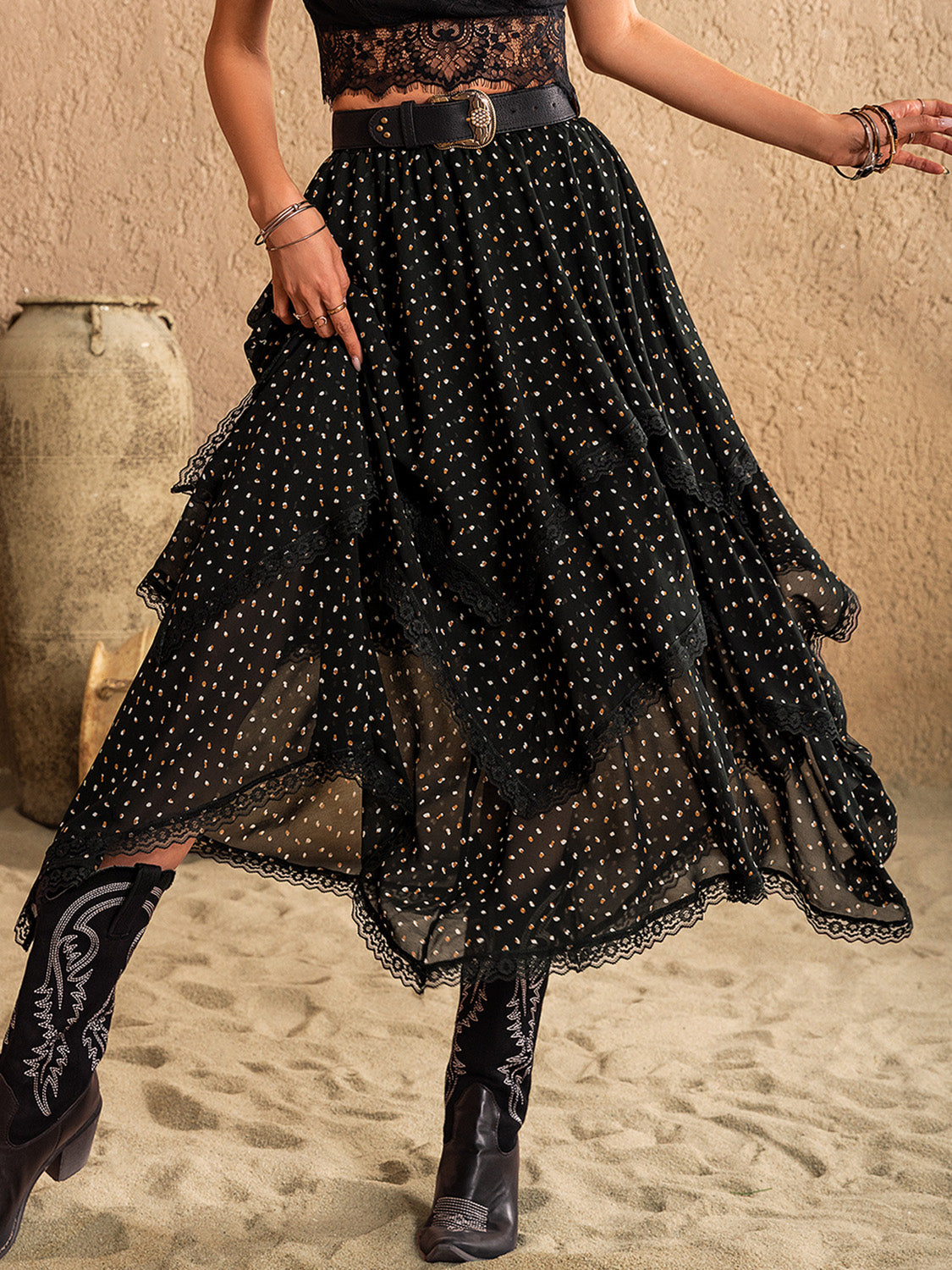 Lace Detail Layered Midi Skirt.