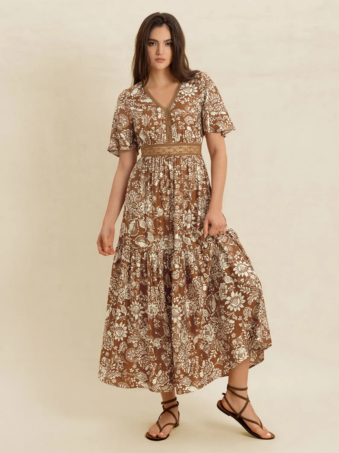 Lace Detail Printed Short Sleeve Midi Dress.
