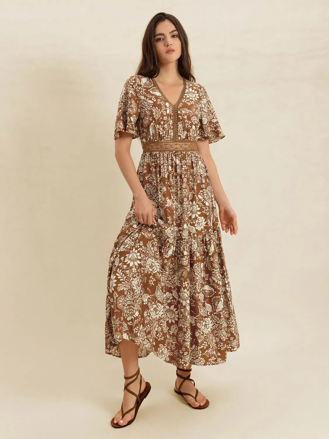 Lace Detail Printed Short Sleeve Midi Dress.