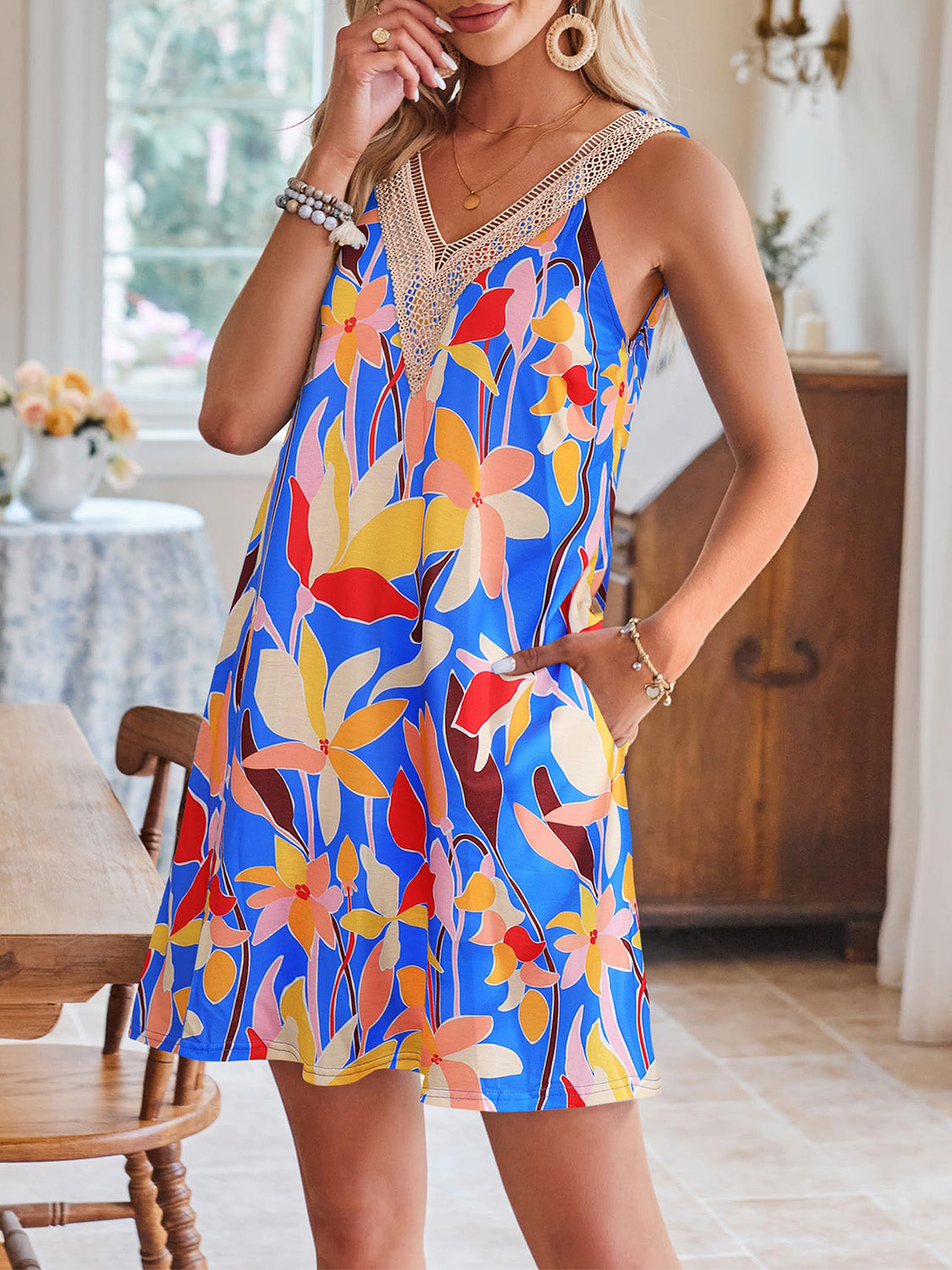 Lace Detail Printed V-Neck Sleeveless Dress.