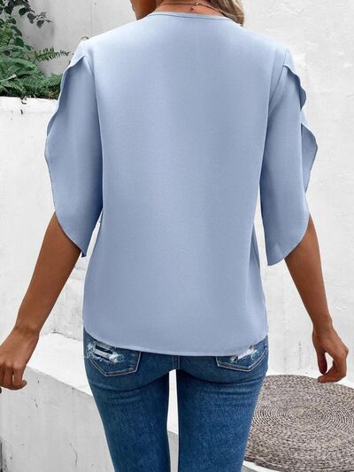 Lace Detail V-Neck Half Sleeve Blouse.