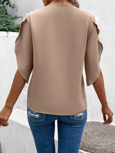 Lace Detail V-Neck Half Sleeve Blouse.