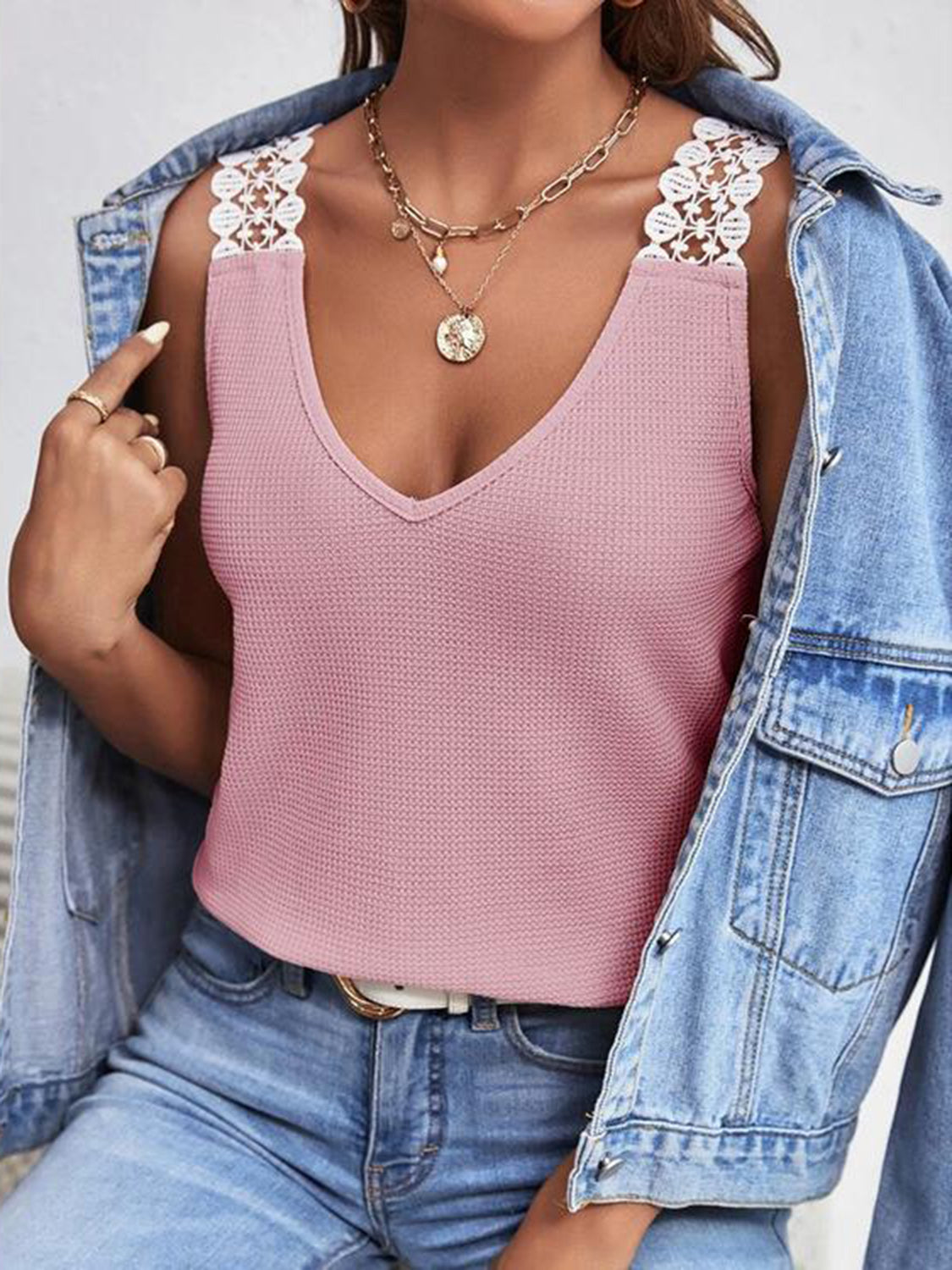 Full size lace detail V-neck tank top.