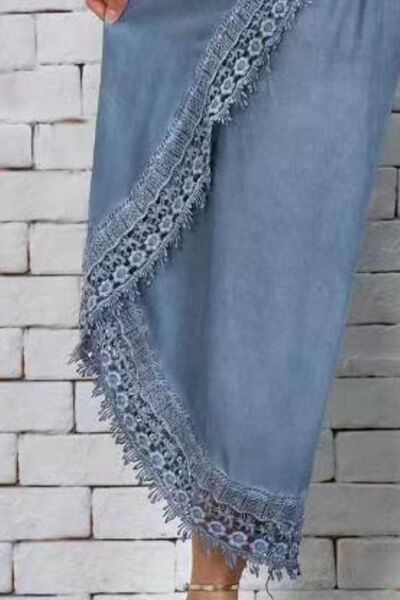 Lace detail wide leg pants plus size, opaque.