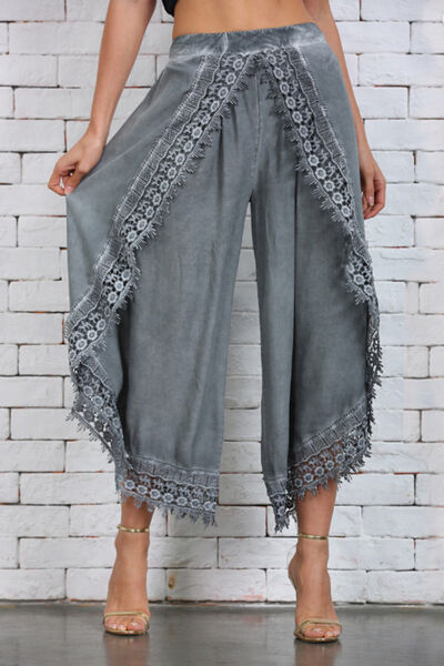 Lace detail wide leg pants plus size, opaque.