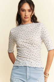 Davi Dani Lace Stretch Floral Marrow Edge Half Sleeve Top.