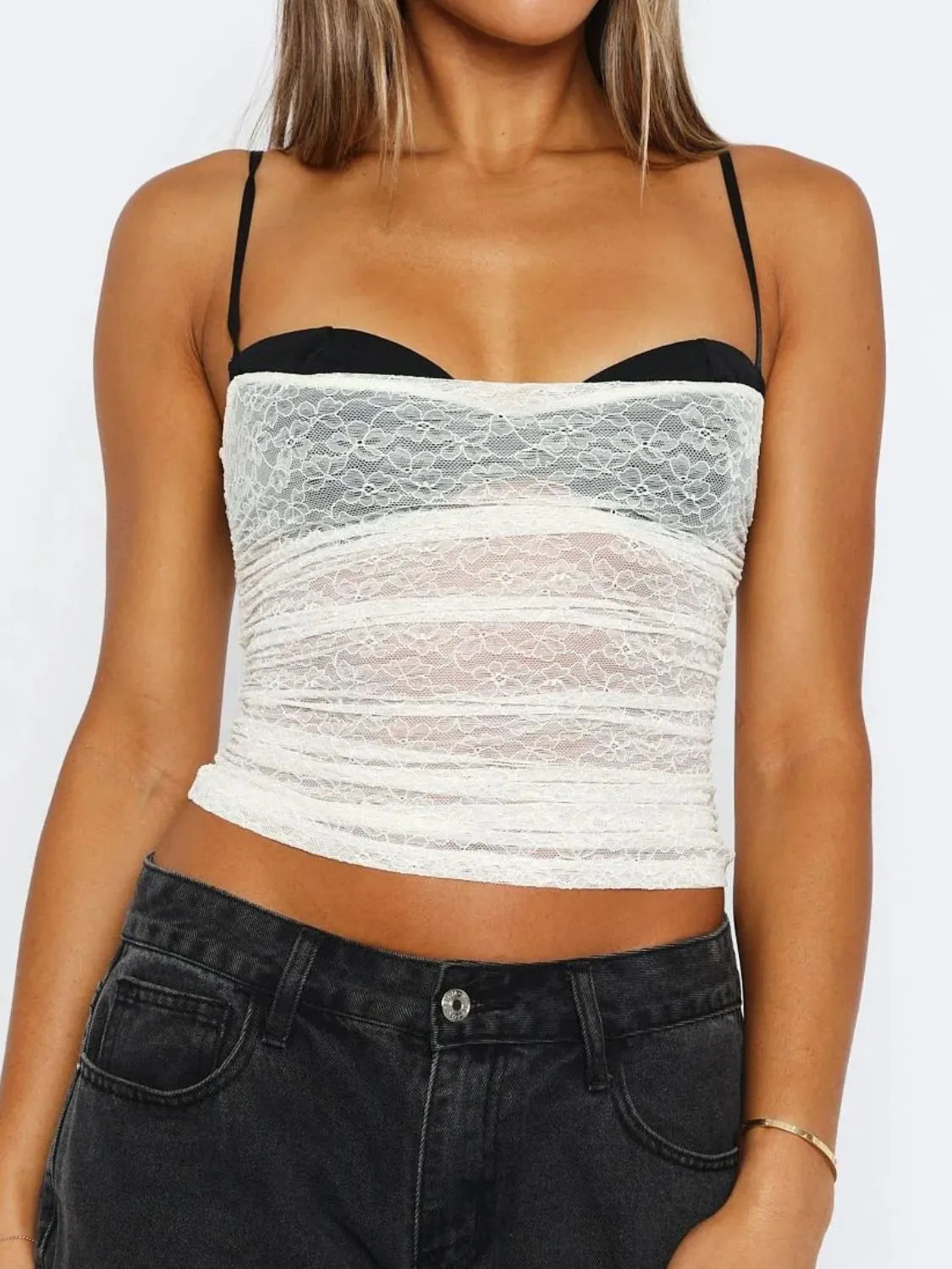 Lace sweetheart neck cami with moderate stretch.