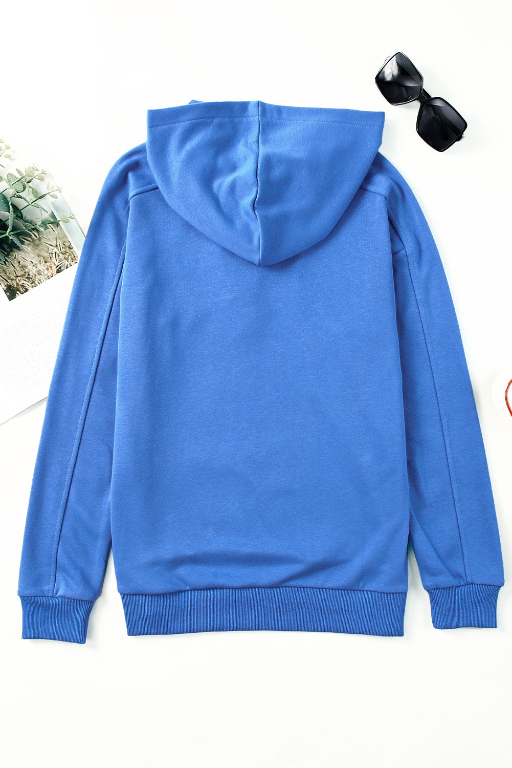 Lace up dropped shoulder hoodie.