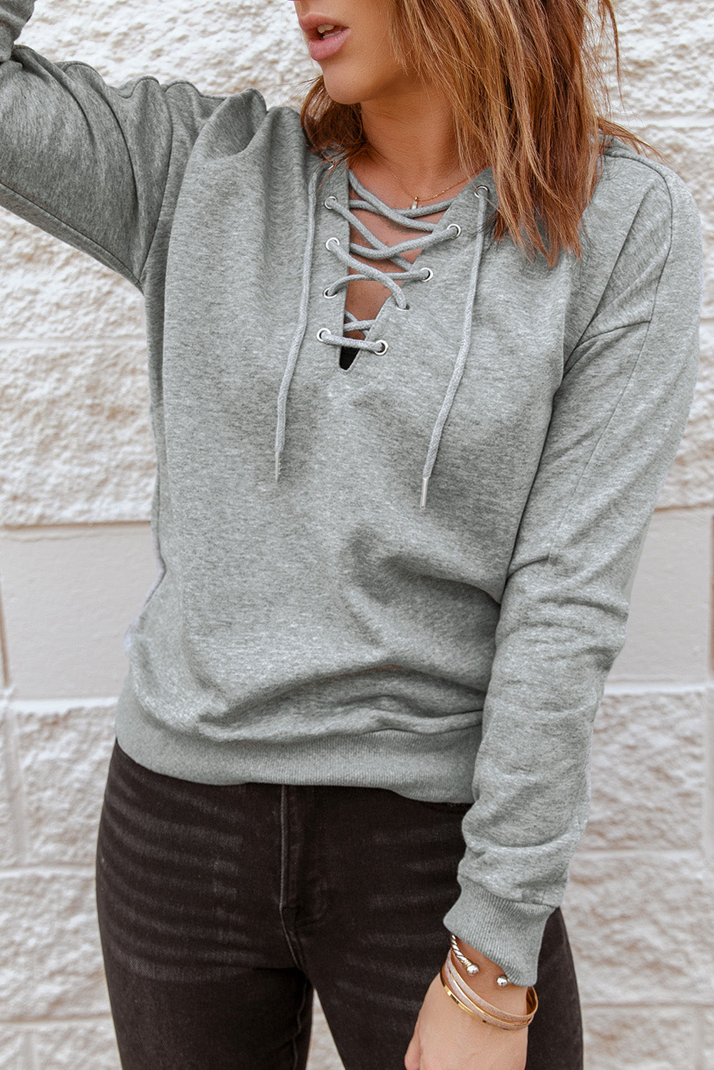 Lace up dropped shoulder hoodie.