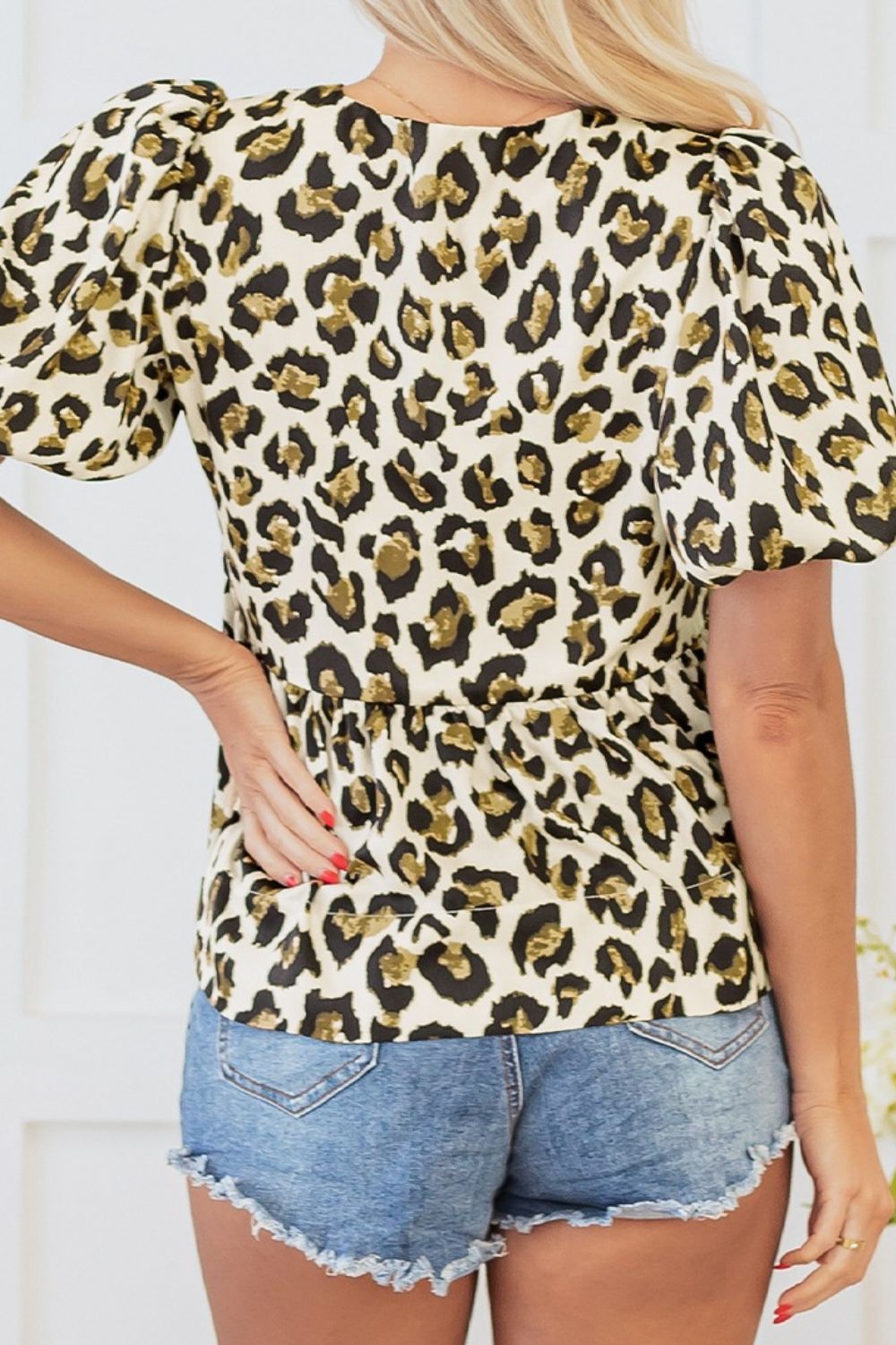 Leopard Bow Tie Front Puff Sleeve Peplum Blouse.