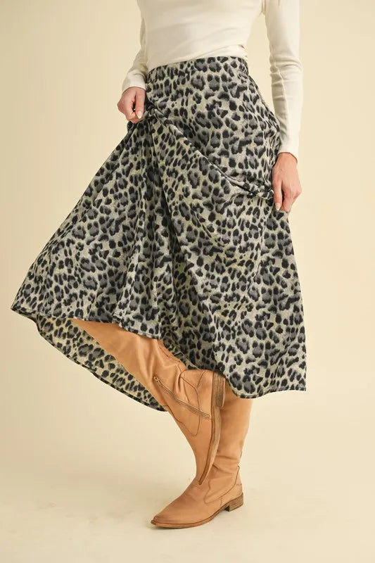 Aemi Co Leopard Midi Skirt.