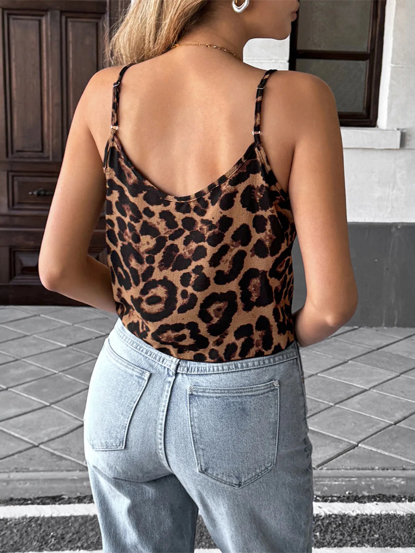 Leopard print cami top with tie front.