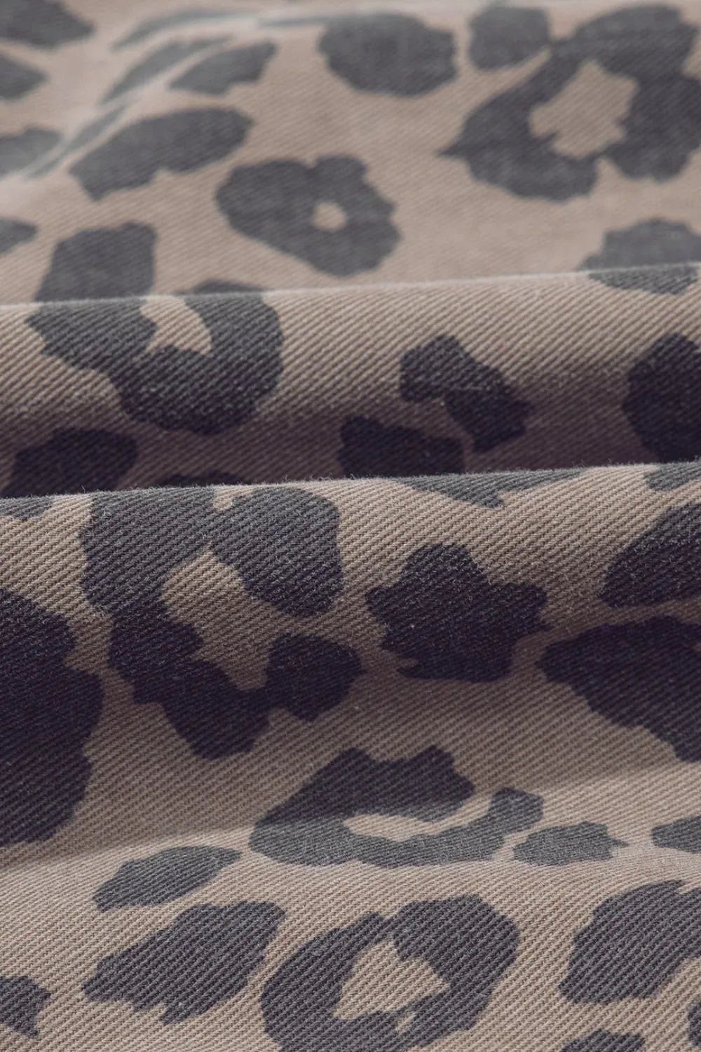 Leopard Round Neck Puff Sleeve Denim Dress.