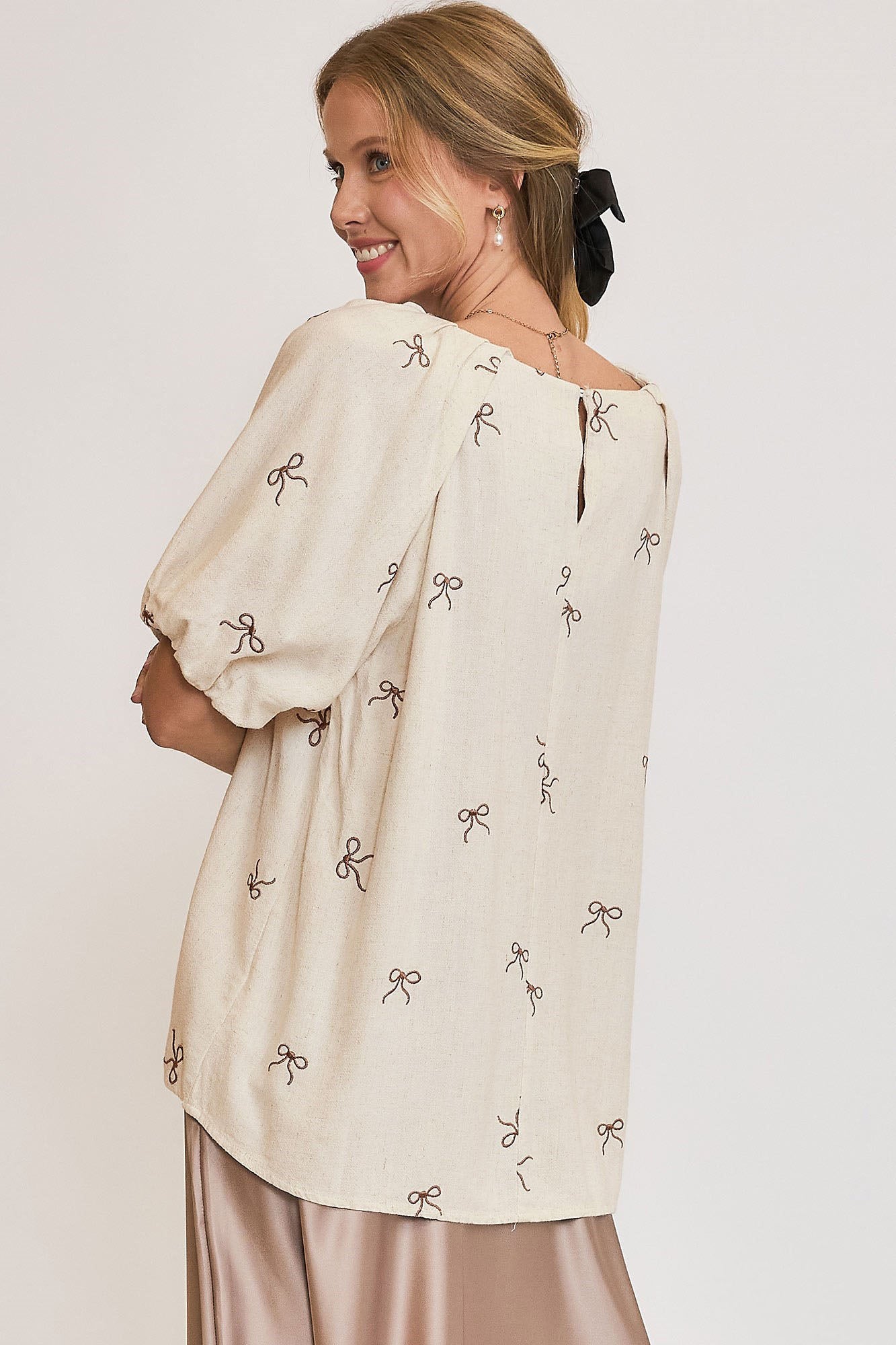 Umgee full size Linen Blend Ribbon Embroidered Top, plus size.