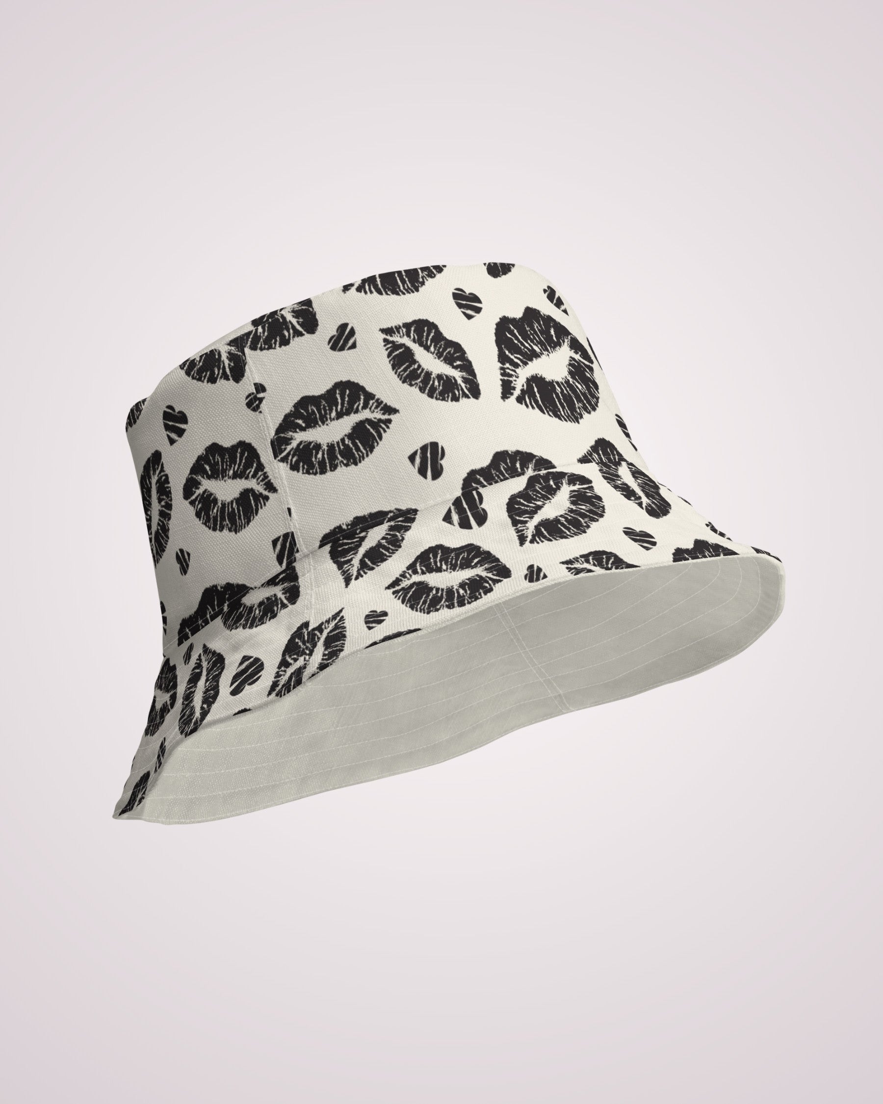 Reversible Bucket Hat - Lips I