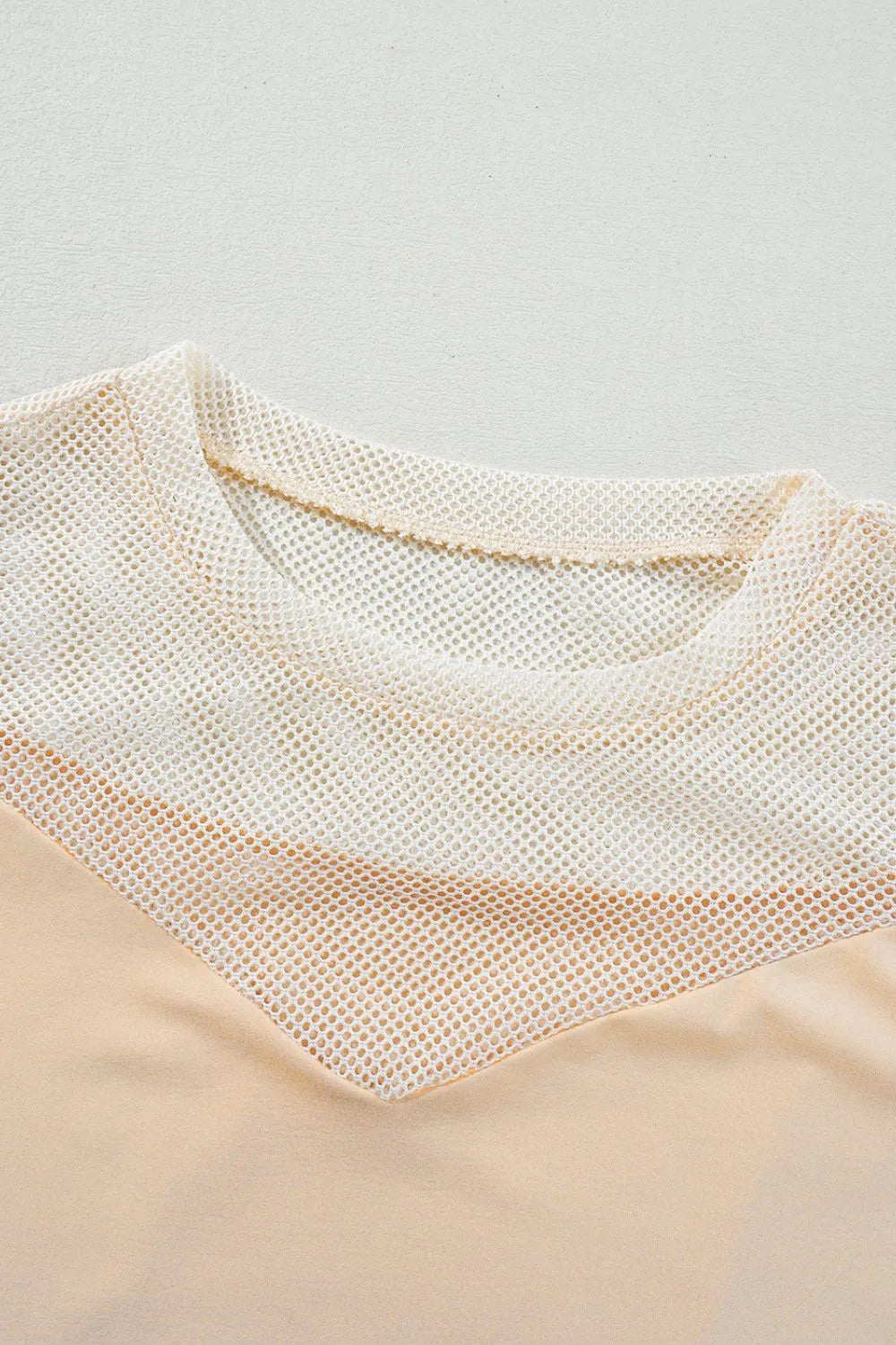 Mesh patchwork crew neck tank top.