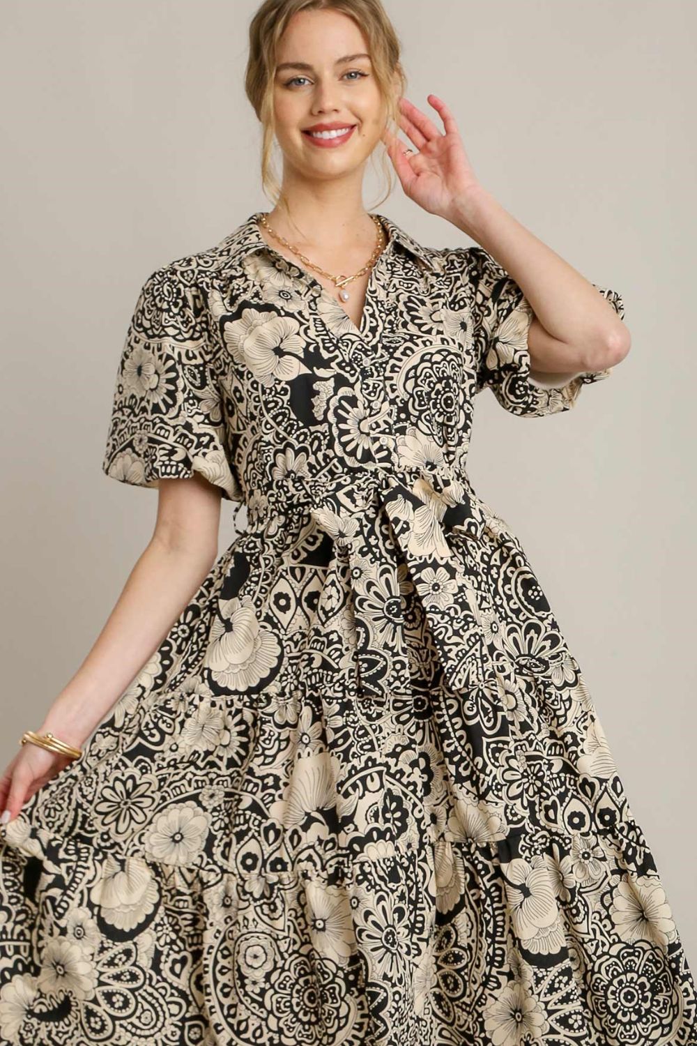 Umgee Plus Size Mixed Print A-Line Tiered Midi Dress.