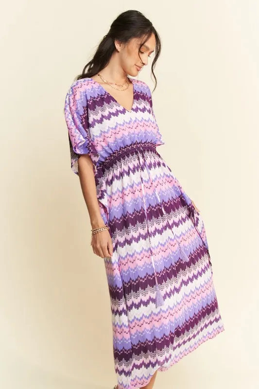 Davi & Dani Multi Color Wavy Tie Waist Flowy Sleeve Dress.