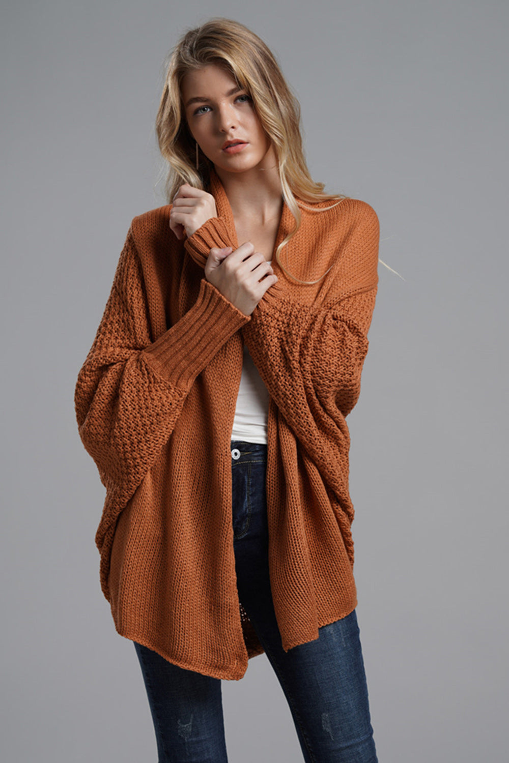 Open front batwing sleeve cardigan.