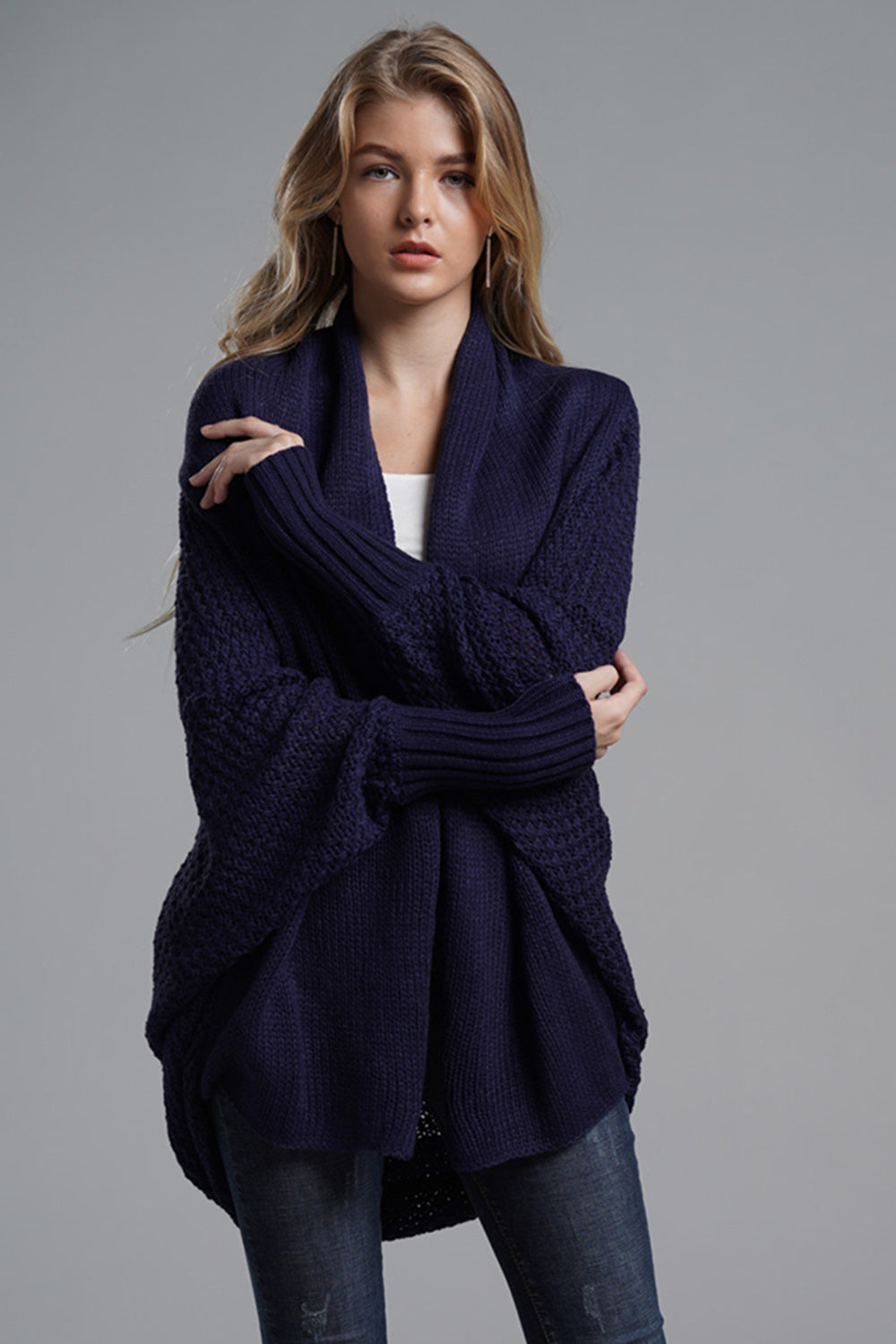 Open front batwing sleeve cardigan.