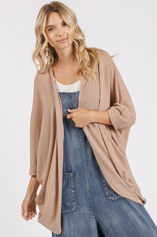 Open front batwing sleeve cardigan.