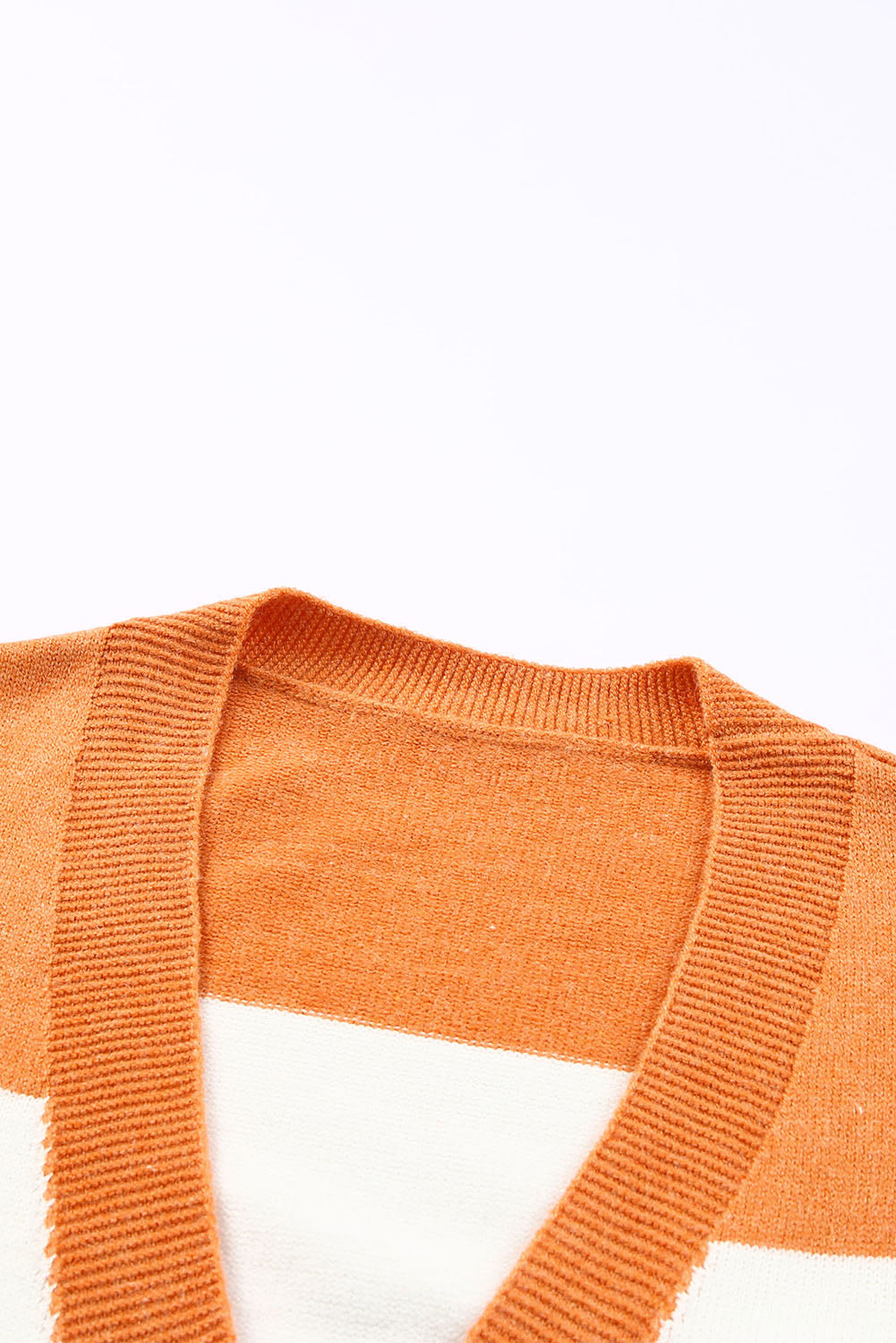 Color block open front cardigan.