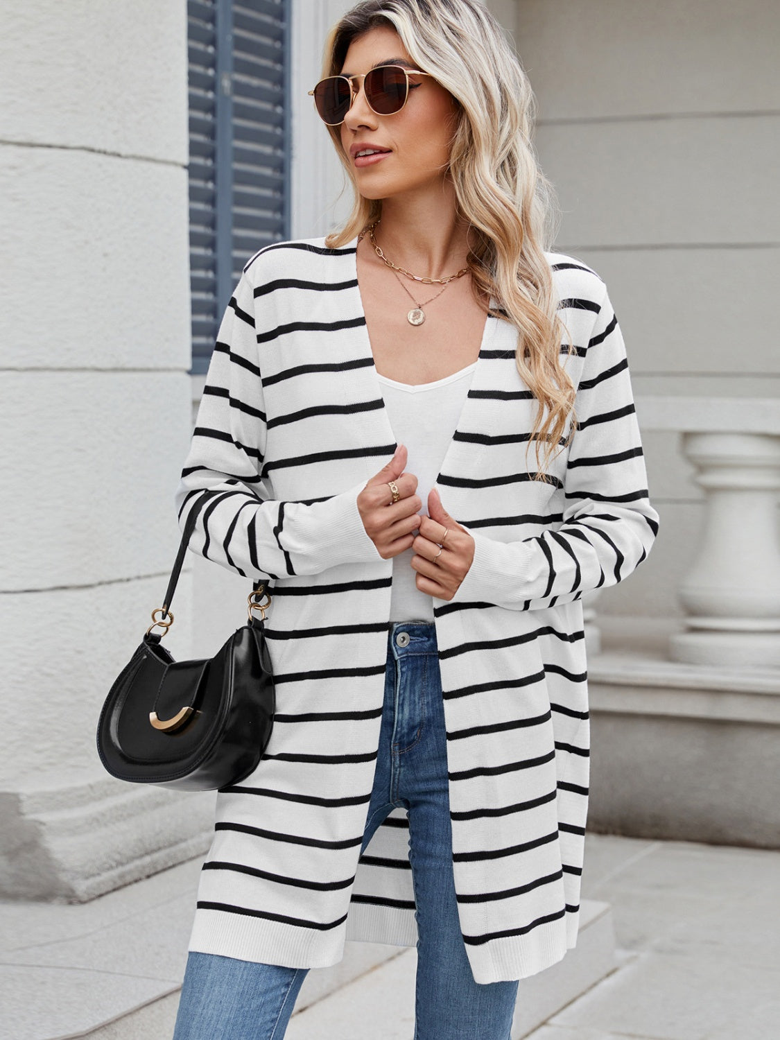 Open front long sleeve cardigan.