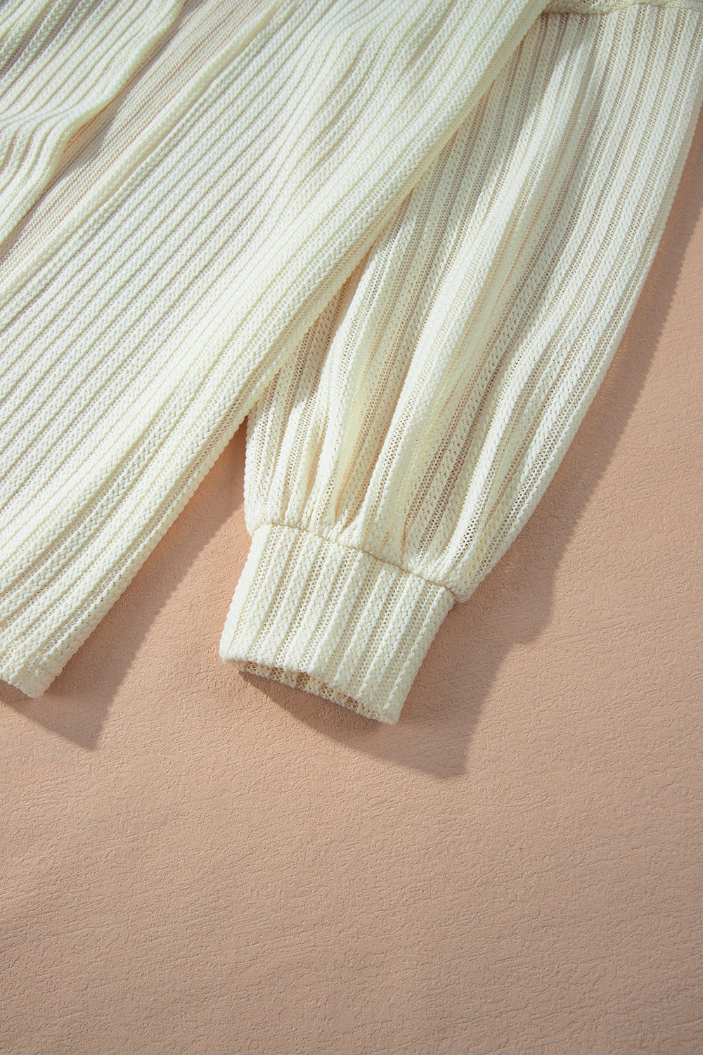 Open front long sleeve cardigan.