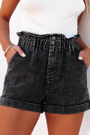 Frill tied shorts with pockets.