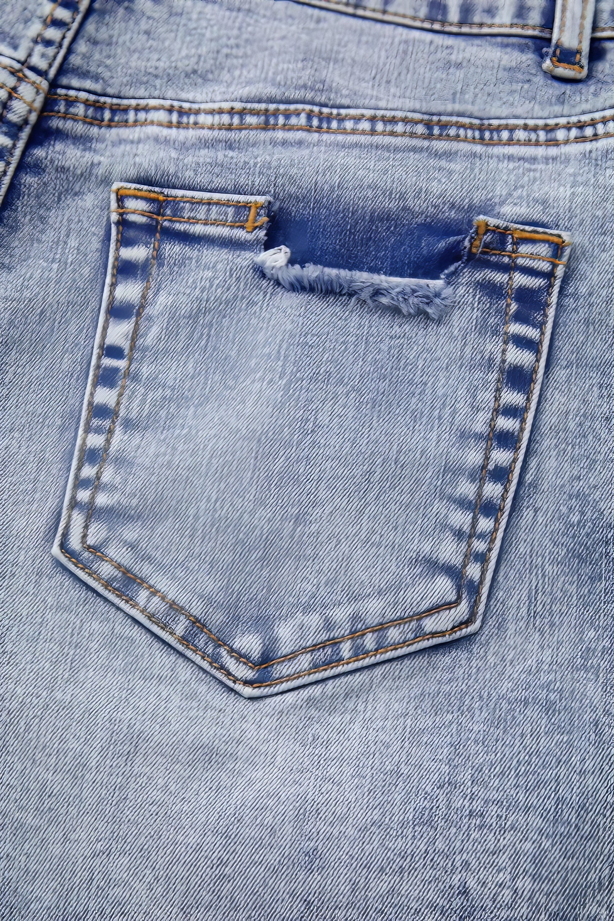 Pearl studded pockets raw hem denim shorts.